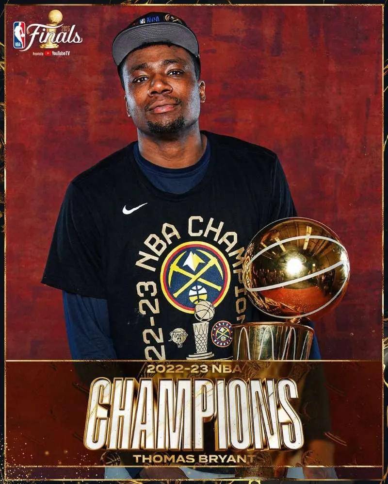 正式签约！27岁离开NBA！他真不该向湖人申请交易
