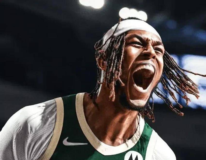 密尔沃基雄鹿强阵出击！巅峰对决来袭