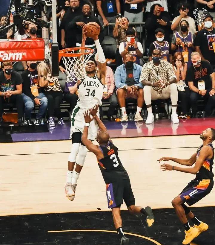 密尔沃基雄鹿强阵出击！巅峰对决来袭