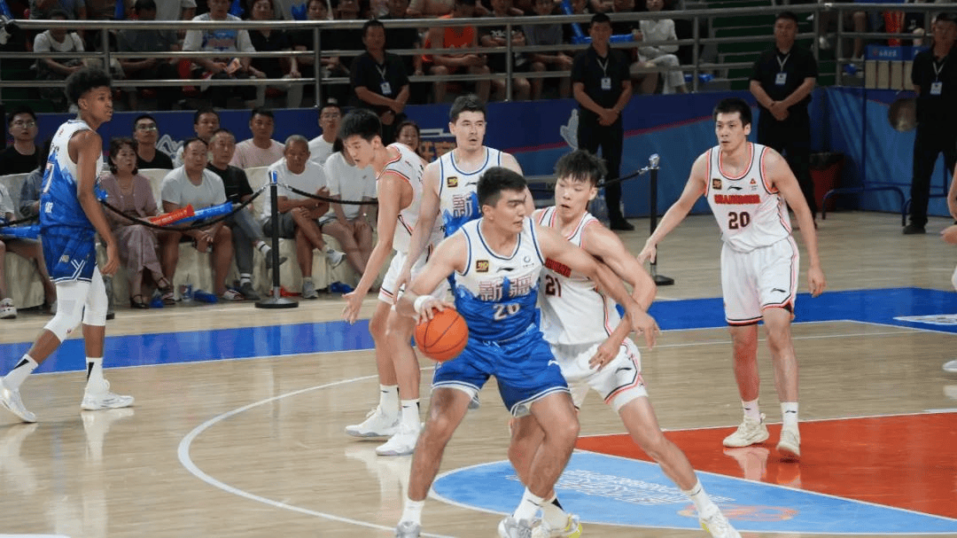 CBA库尔勒站:广东东阳光战胜新疆伊力特夺冠