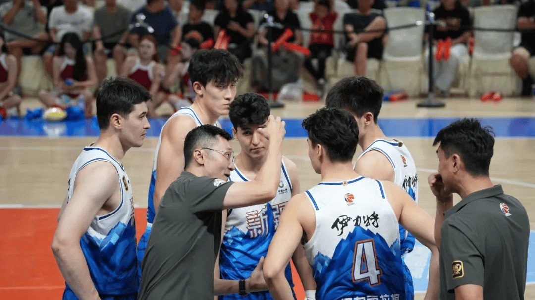 CBA库尔勒站:广东东阳光战胜新疆伊力特夺冠