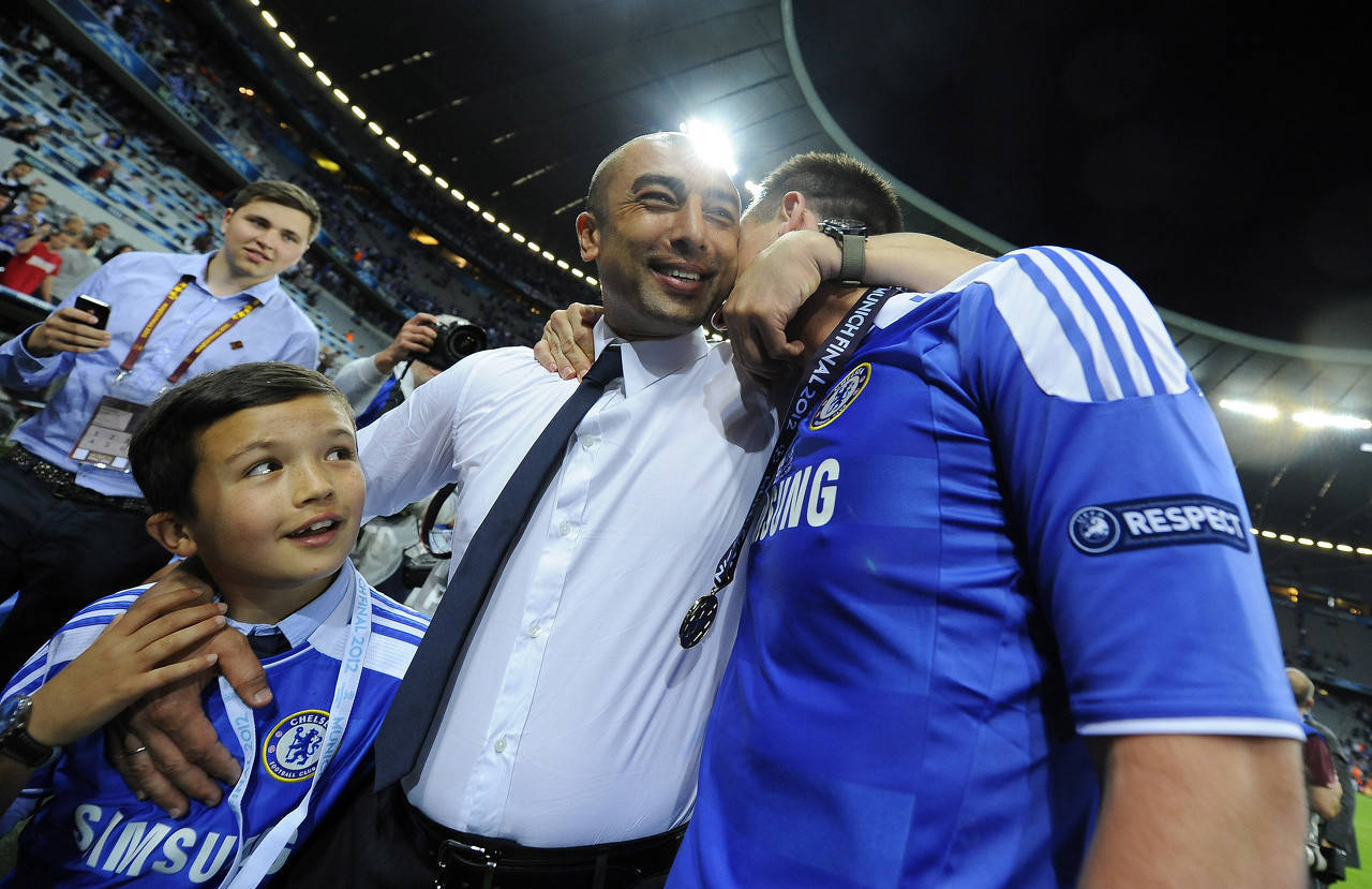 官方:切尔西传奇与利物浦传奇将进行慈善赛,由迪马特奥执教蓝军