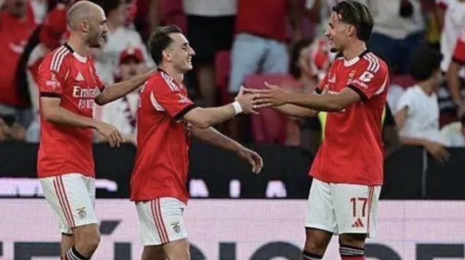 费内巴切炒掉主帅随即引强援，穆里尼奥有望执教英超西汉姆联！