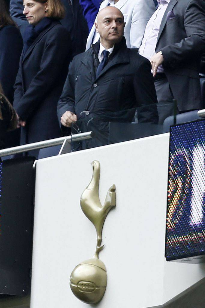 话题｜热刺主席列维缘何突然离职？