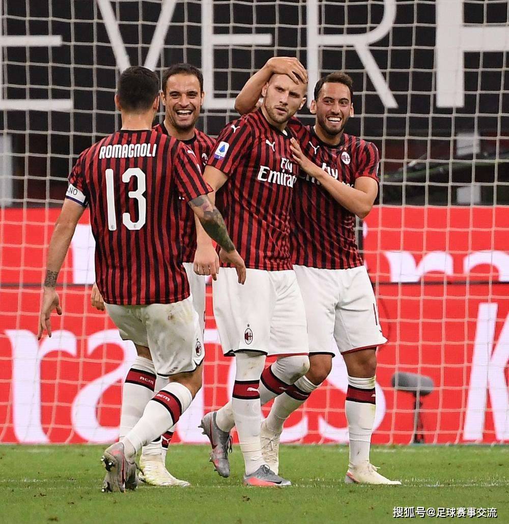 今日足球:AC米兰vs克雷莫纳、莱万特vs巴塞罗那