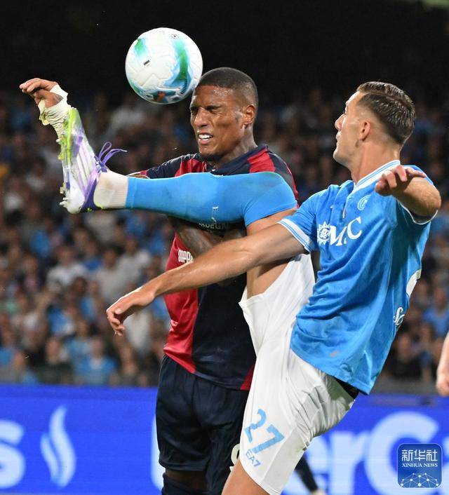 足球丨意甲:那不勒斯胜卡利亚里