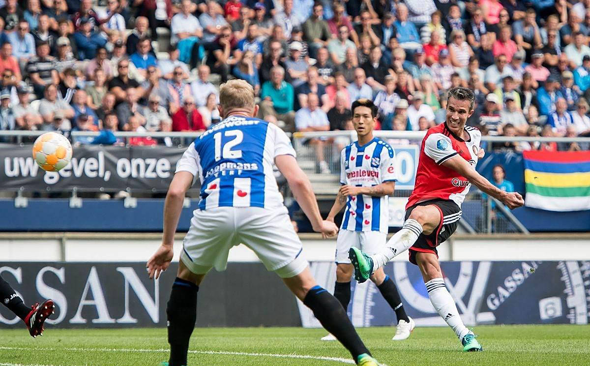 巴塞罗那稳坐上风，纽卡斯尔联竞争力下降