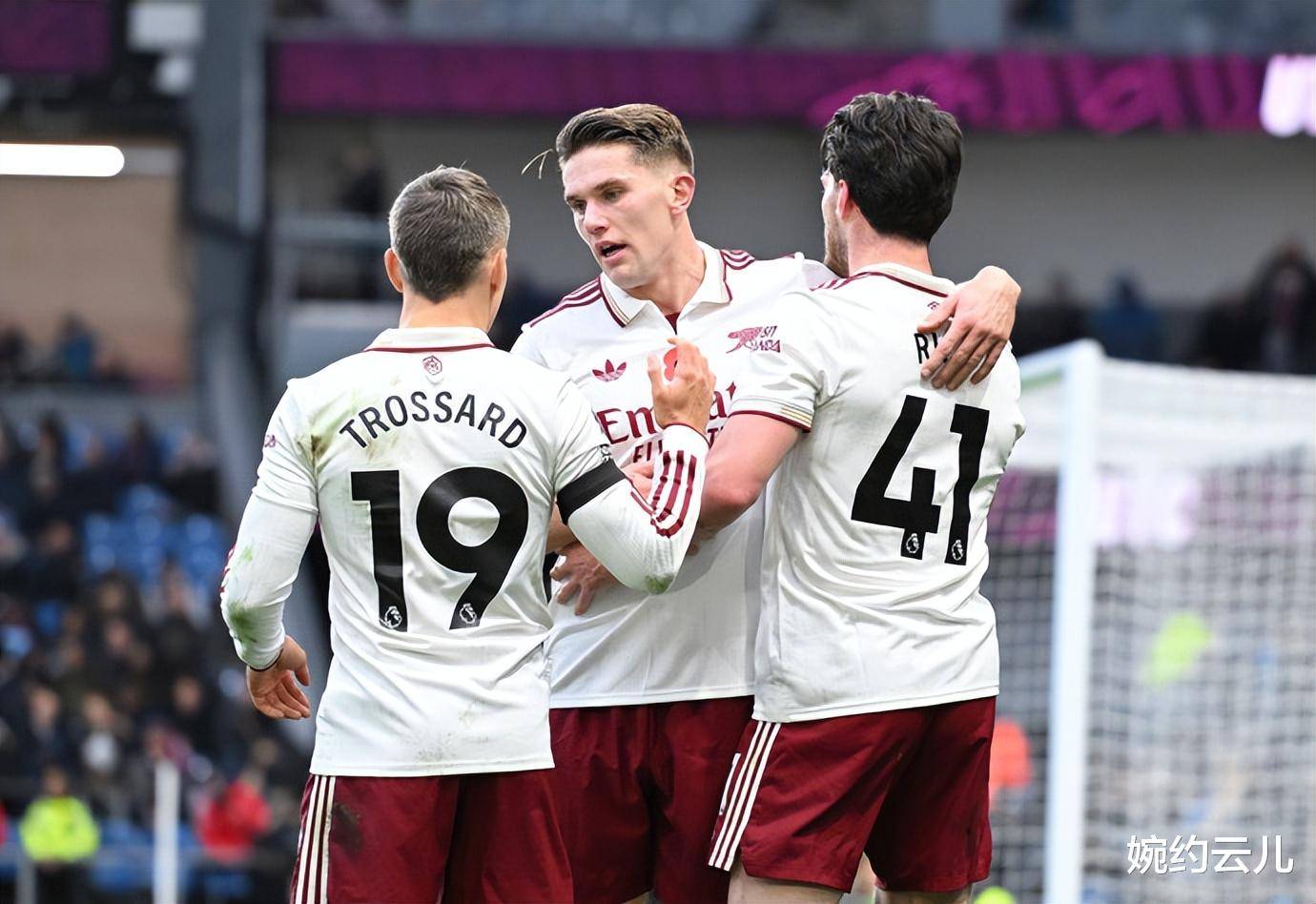 阿森纳2比0伯恩利7分领跑，9连胜仍有隐忧，魔鬼赛程迎考验