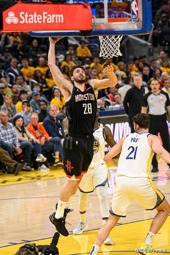 新赛季前瞻—休斯顿火箭：青年军的蜕变与冠军豪赌