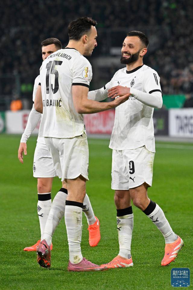 足球 | 德国杯：门兴格拉德巴赫不敌圣保利