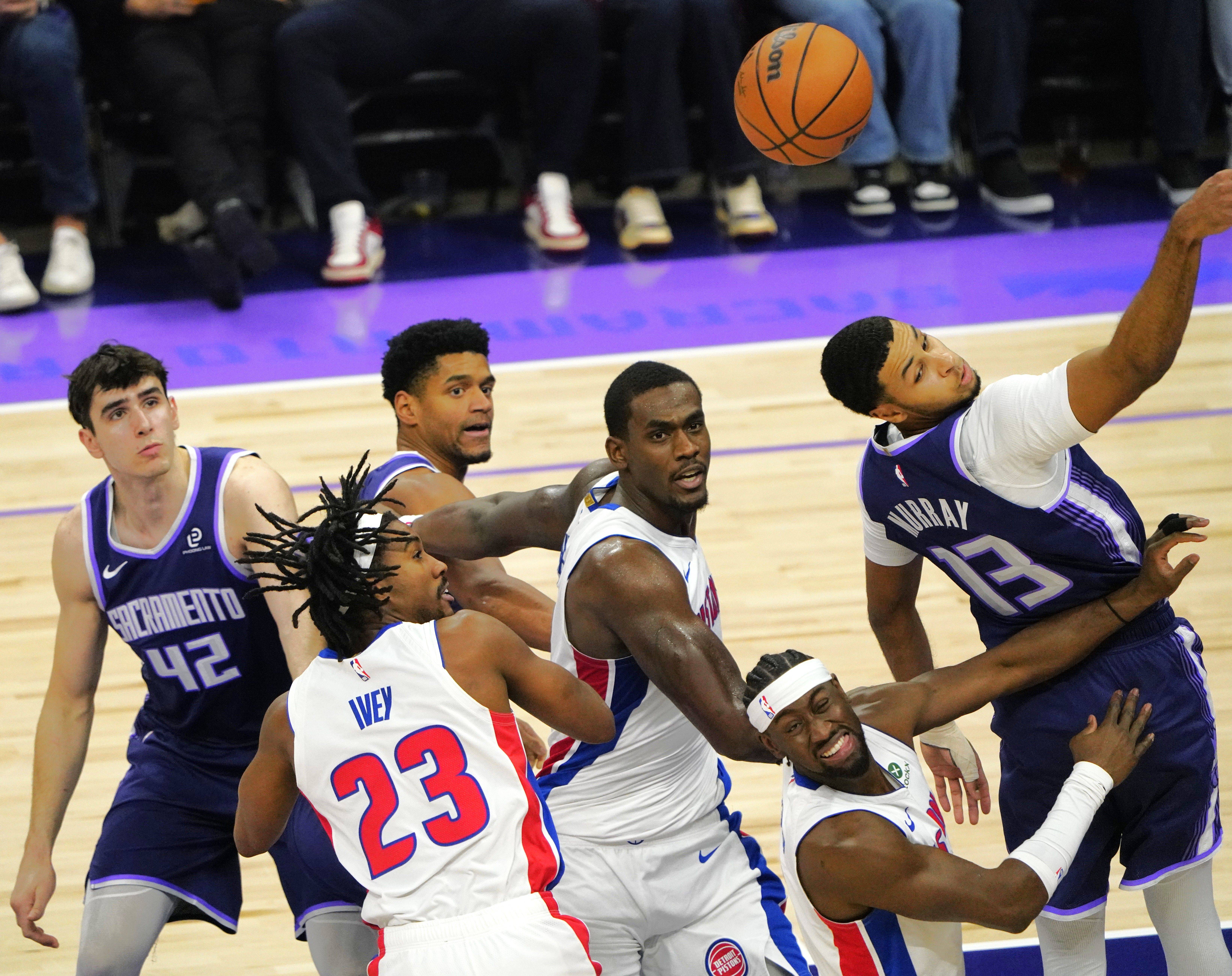 （体育）篮球——NBA常规赛：国王不敌活塞