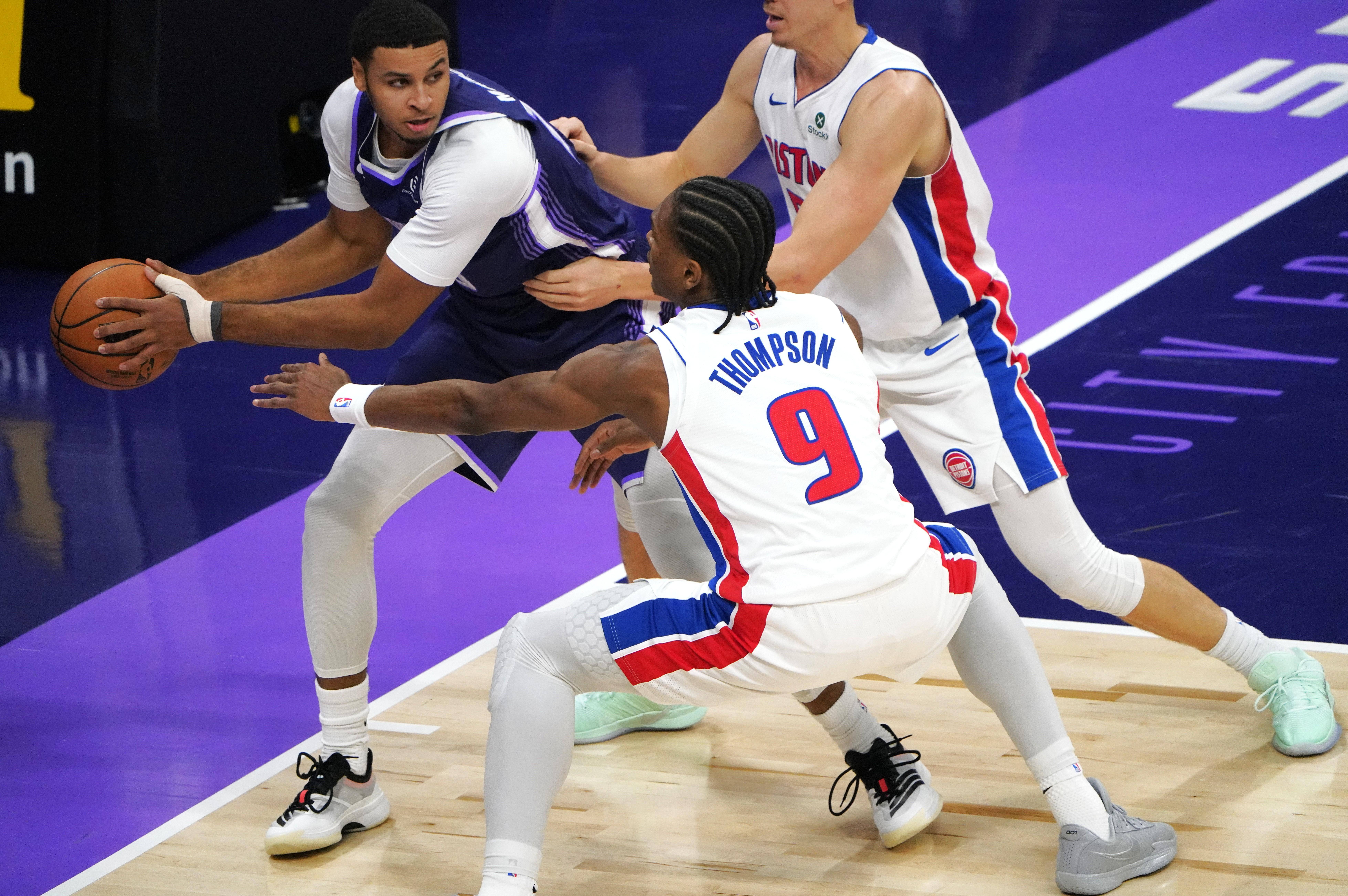 （体育）篮球——NBA常规赛：国王不敌活塞