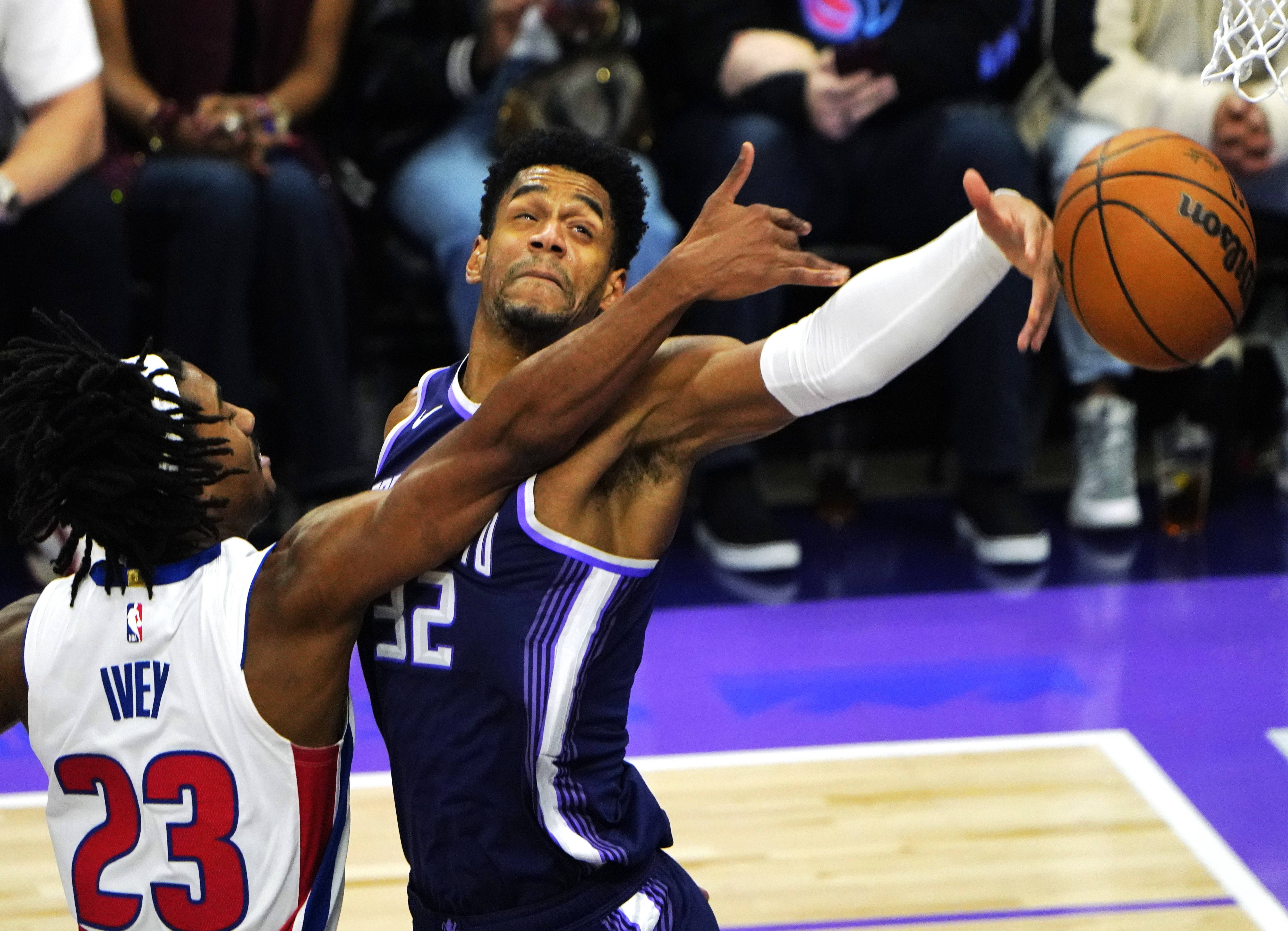 （体育）篮球——NBA常规赛：国王不敌活塞