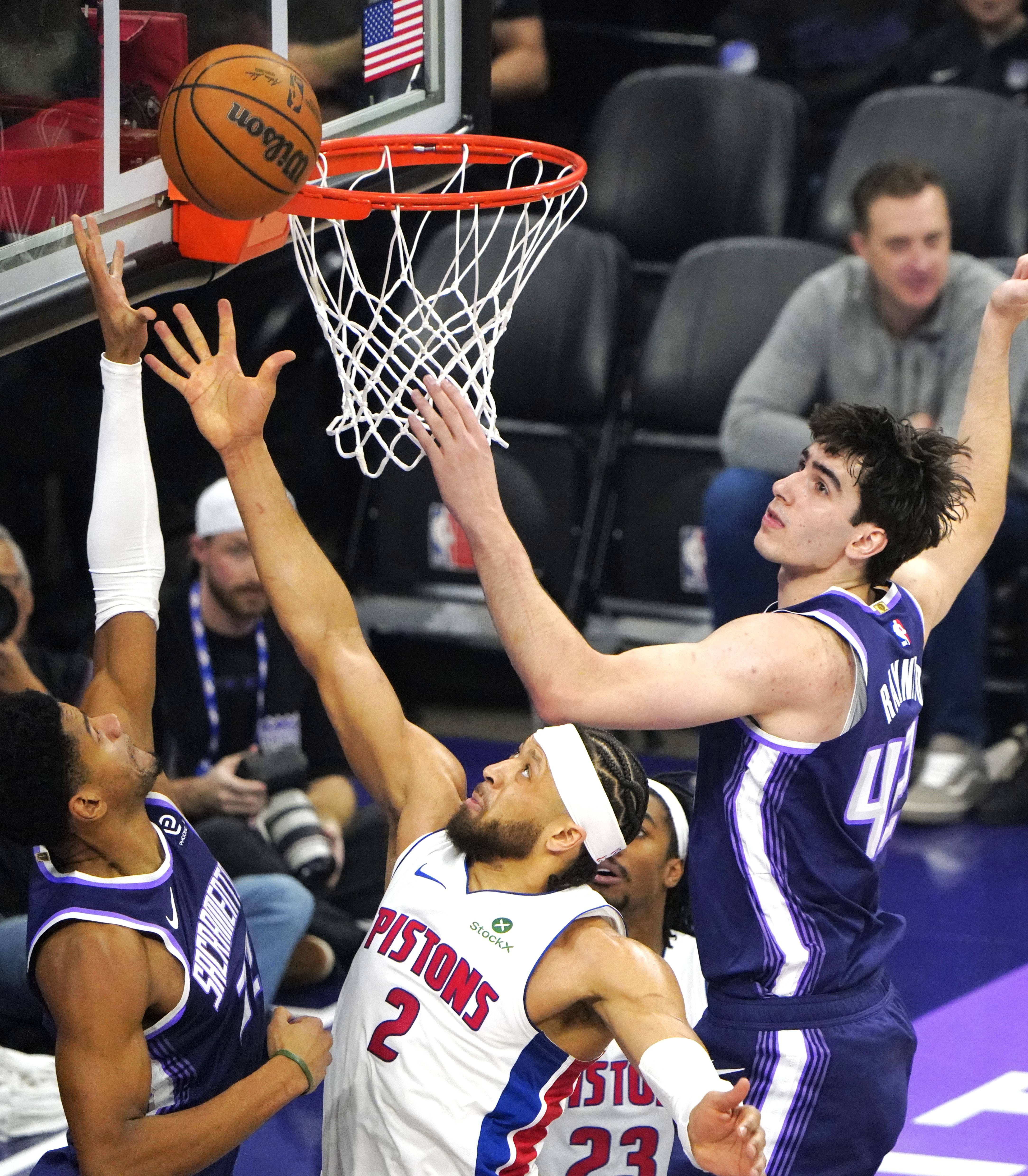 （体育）篮球——NBA常规赛：国王不敌活塞