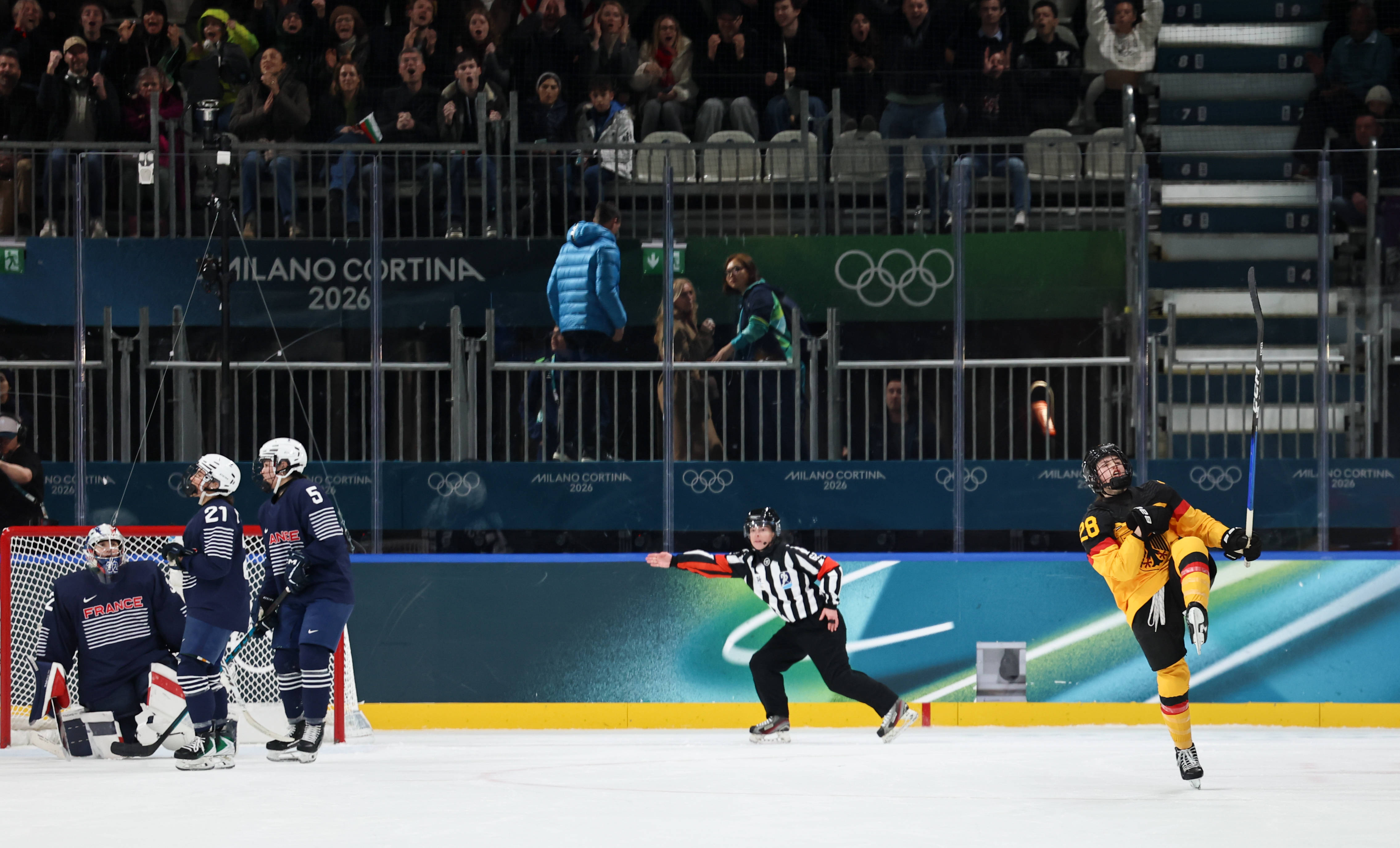 冬奥会｜冰球——女子小组赛：德国队胜法国队